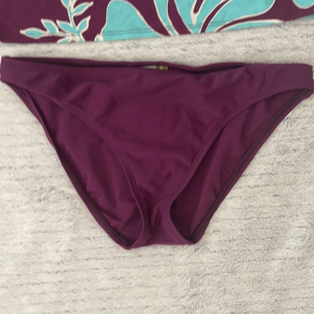 Purple and blue bikini - Picture 3 of 5